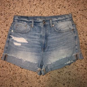 american eagle mom short